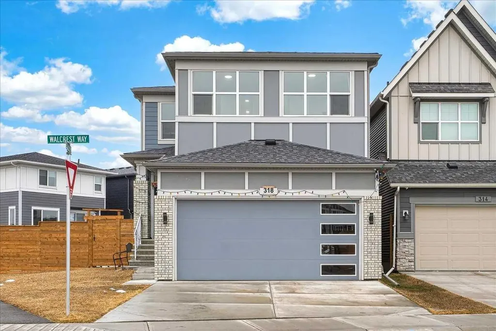 318 Walcrest Way SE Calgary AB T2X4V8