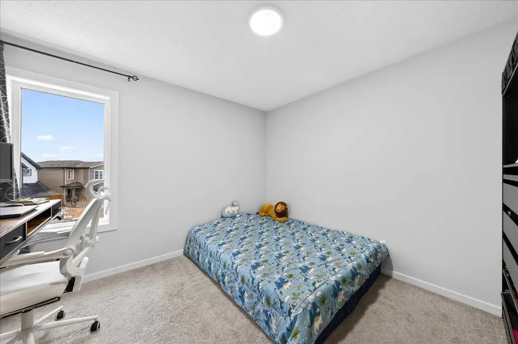 318 Walcrest Way SE Calgary AB T2X4V8