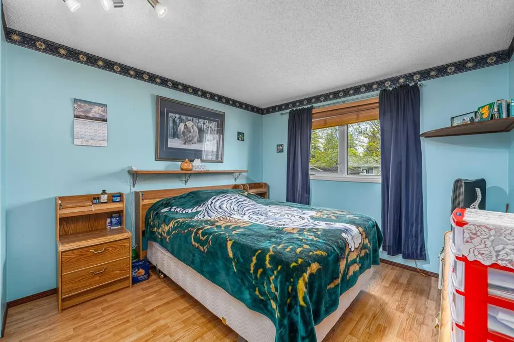 71 Sunmills Drive SE Calgary AB T2X 2R4