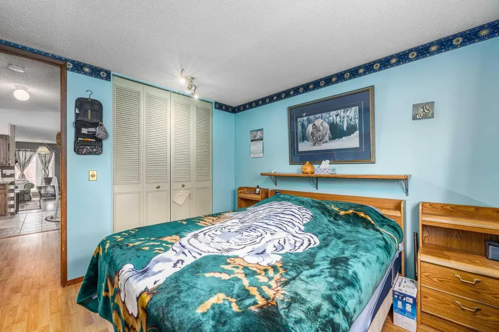 71 Sunmills Drive SE Calgary AB T2X 2R4