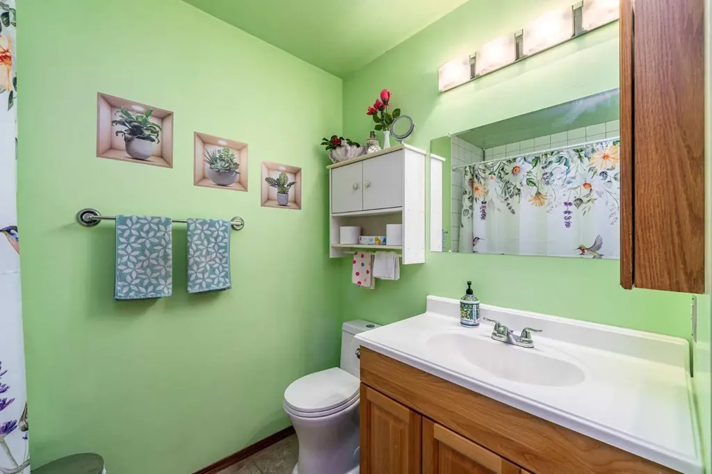 71 Sunmills Drive SE Calgary AB T2X 2R4