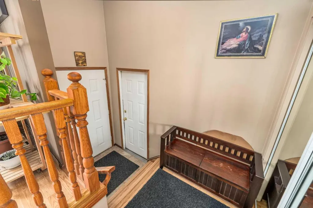 71 Sunmills Drive SE Calgary AB T2X 2R4