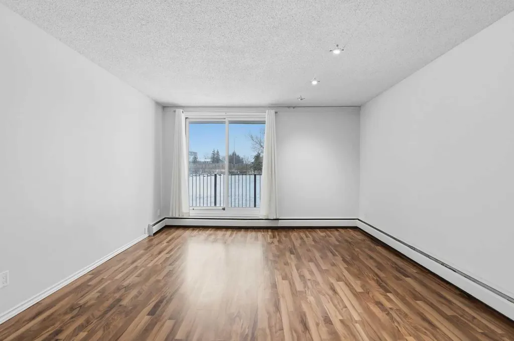 80 Galbraith Drive SW Calgary AB T3E 4Z6