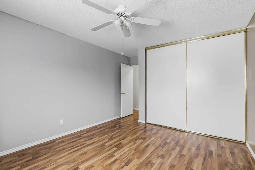 80 Galbraith Drive SW Calgary AB T3E 4Z6