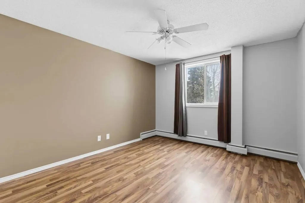 80 Galbraith Drive SW Calgary AB T3E 4Z6