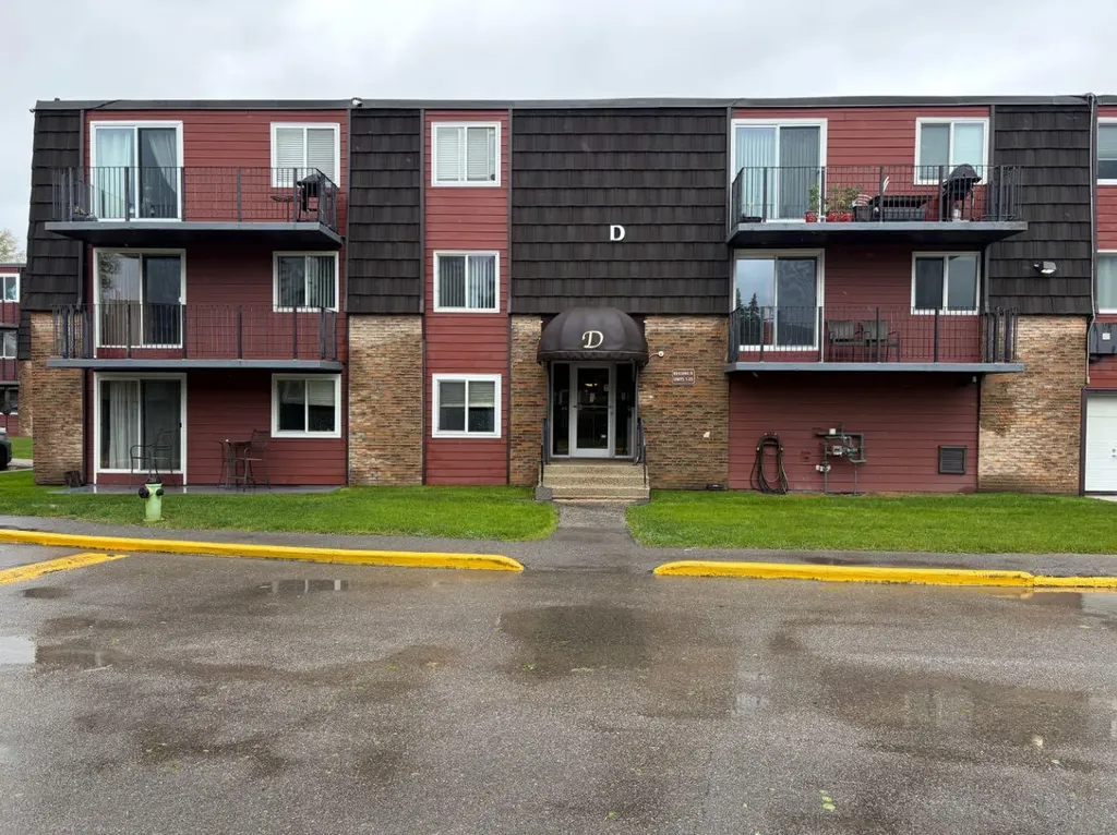 80 Galbraith Drive SW Calgary AB T3E 4Z6