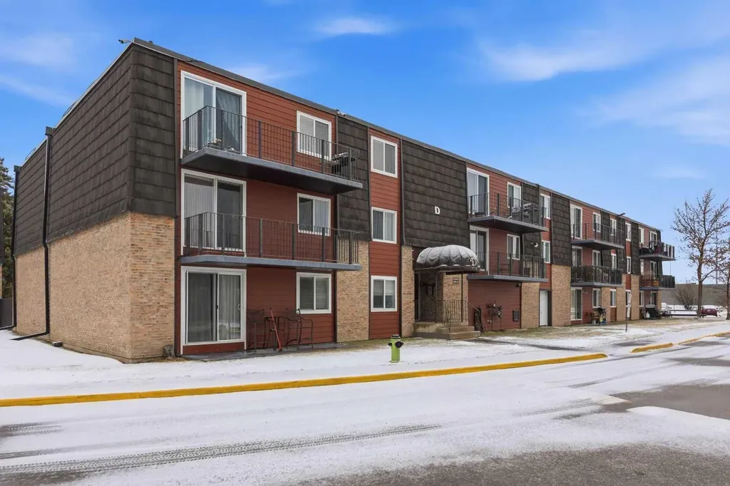 80 Galbraith Drive SW Calgary AB T3E 4Z6