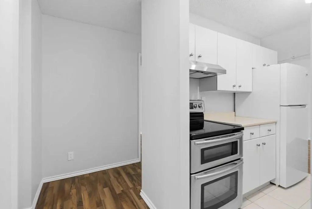 80 Galbraith Drive SW Calgary AB T3E 4Z6
