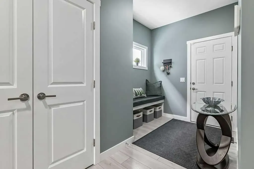 5 Birch Glen Okotoks AB T1S5S9