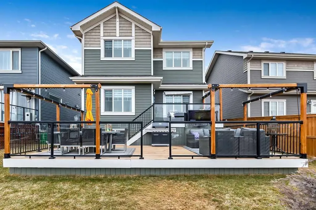 5 Birch Glen Okotoks AB T1S5S9