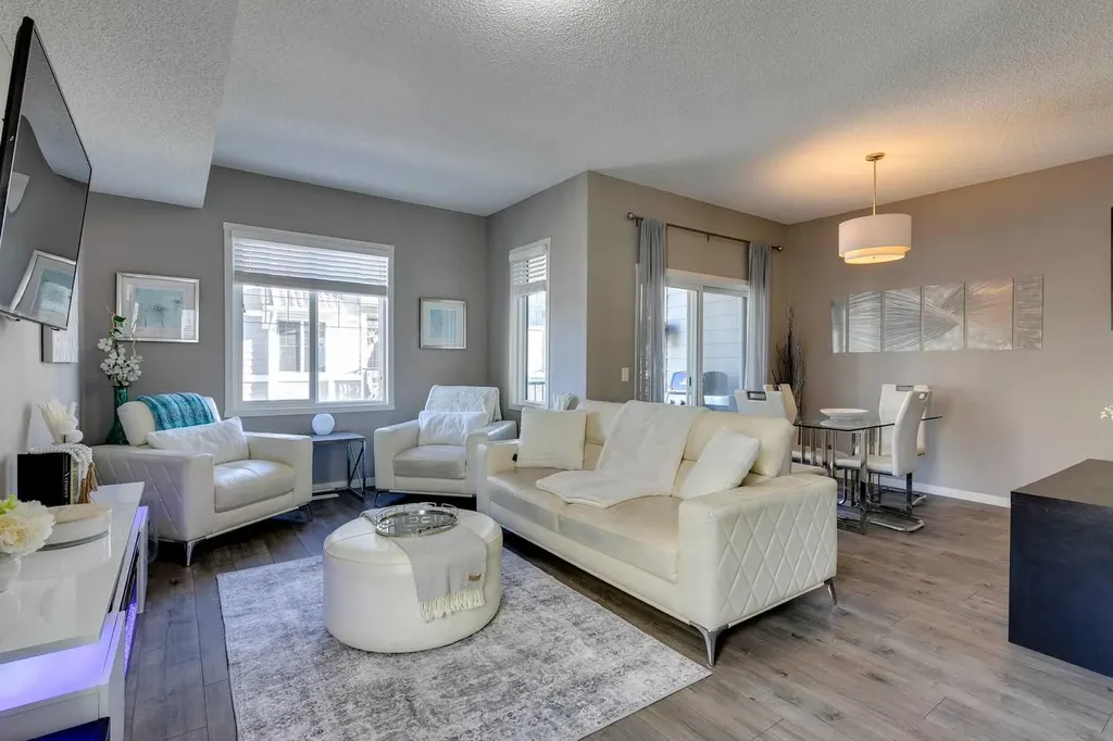 510 Nolanlake Villas NW Calgary AB T3R 0Z7