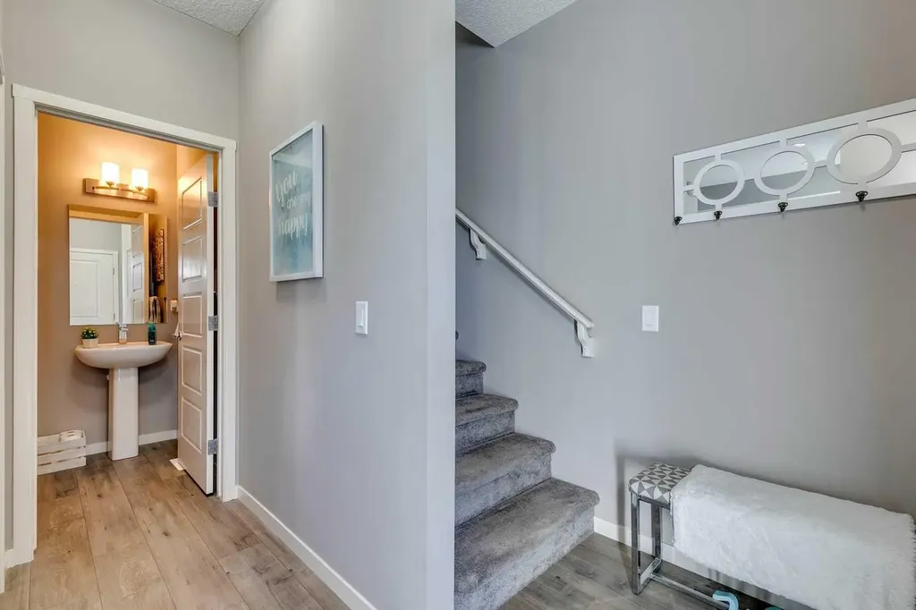 510 Nolanlake Villas NW Calgary AB T3R 0Z7