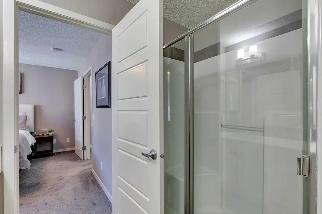 510 Nolanlake Villas NW Calgary AB T3R 0Z7