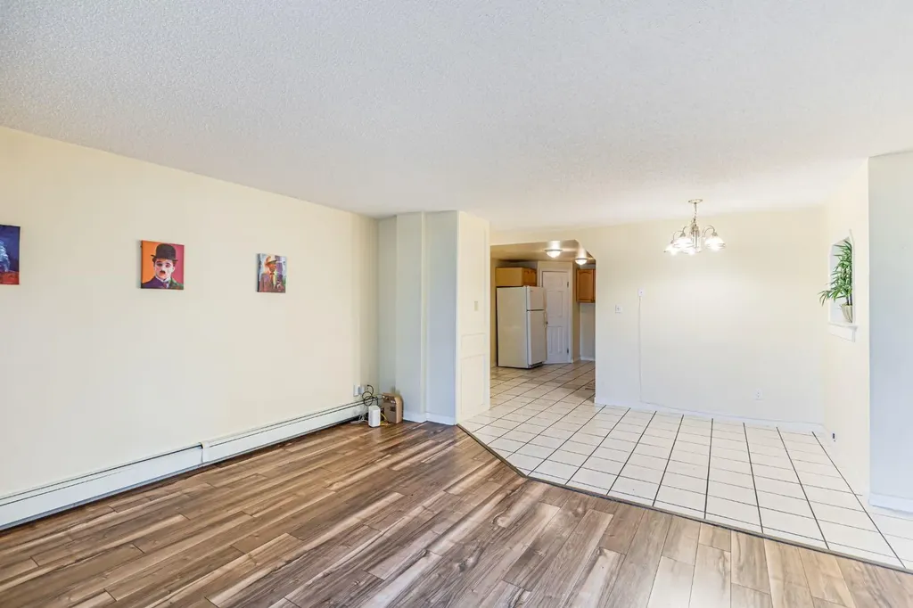 6827 Centre Street N Calgary AB T2K 5C4