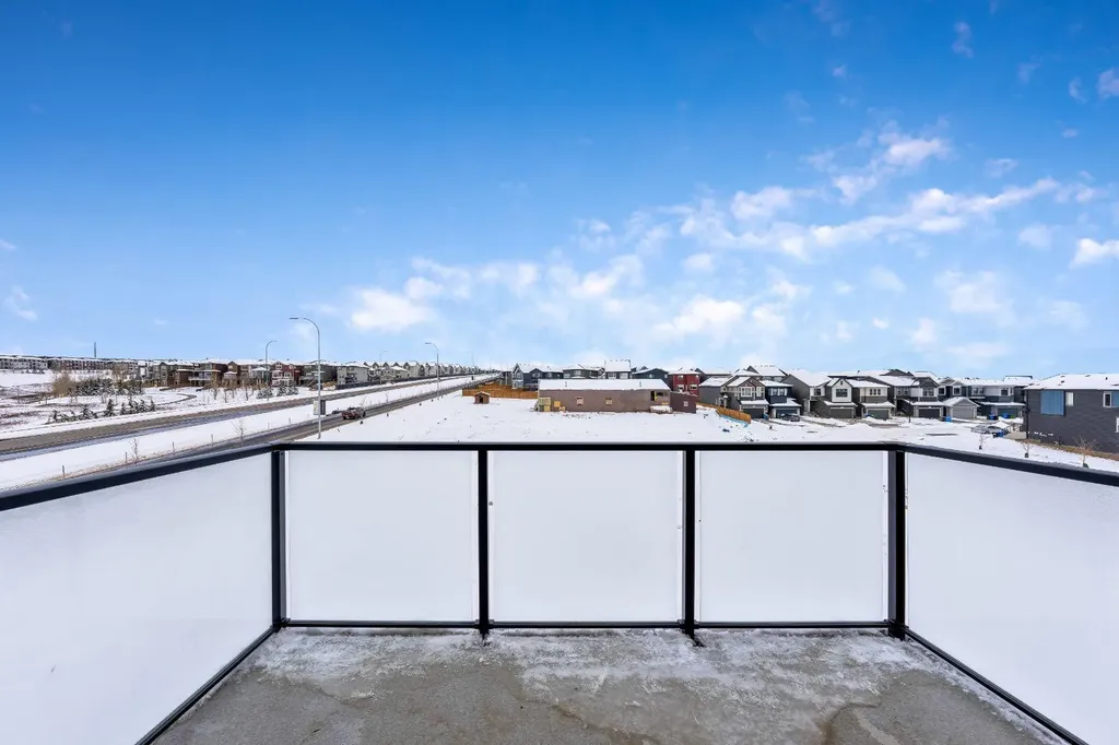 245 Edith Place NW Calgary AB T3R 2M7