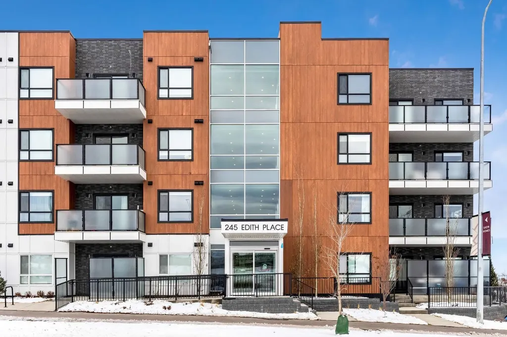 245 Edith Place NW Calgary AB T3R 2M7