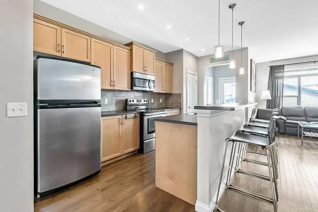 280 Copperstone Gardens SE Calgary AB T2Z 0R6