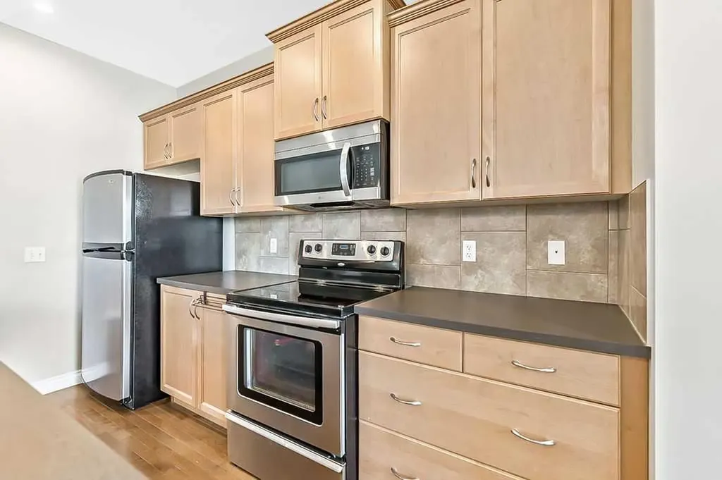 280 Copperstone Gardens SE Calgary AB T2Z 0R6