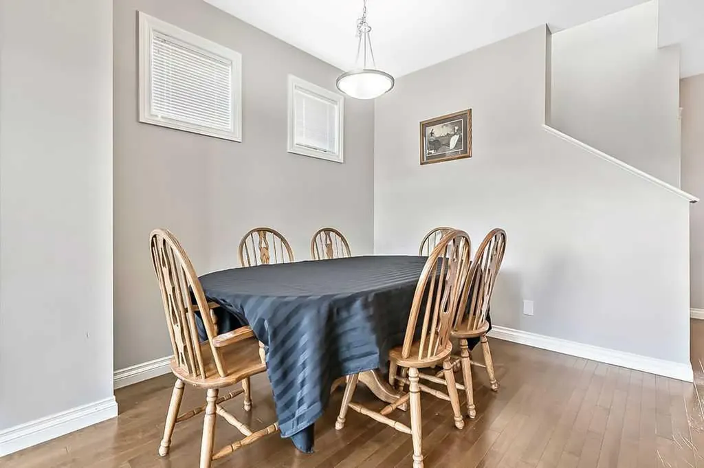 280 Copperstone Gardens SE Calgary AB T2Z 0R6