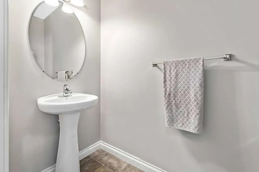 280 Copperstone Gardens SE Calgary AB T2Z 0R6