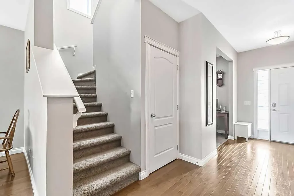 280 Copperstone Gardens SE Calgary AB T2Z 0R6