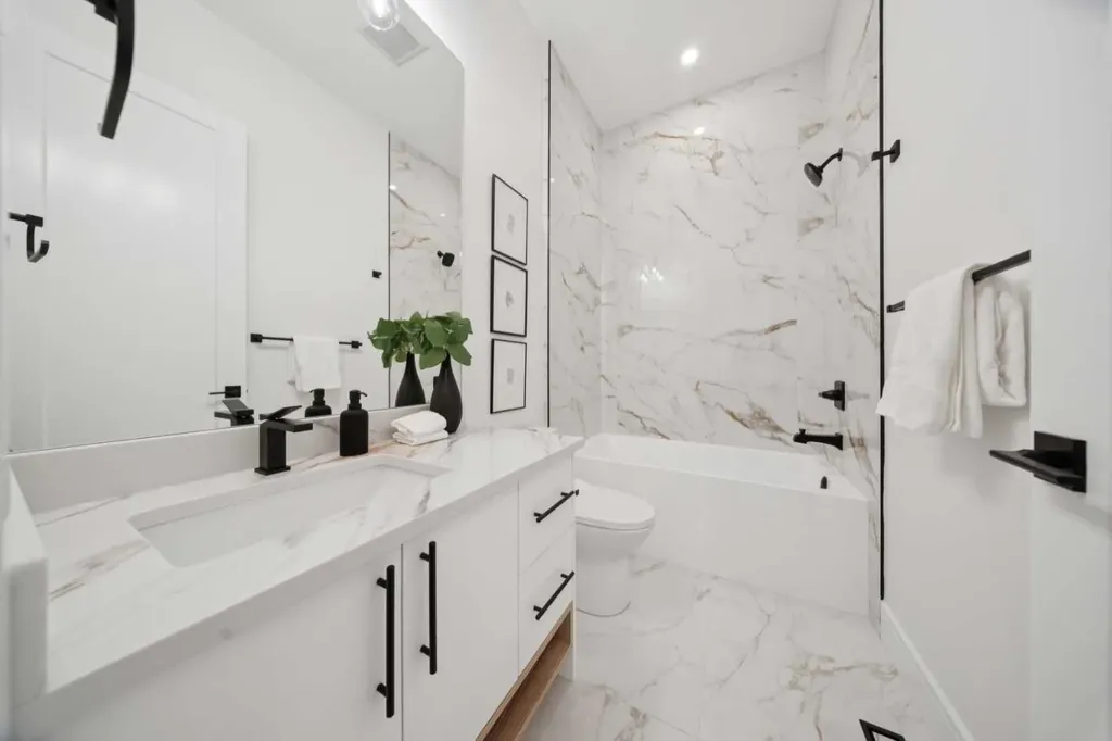 4214 16 Street SW Calgary AB T2T 4H6