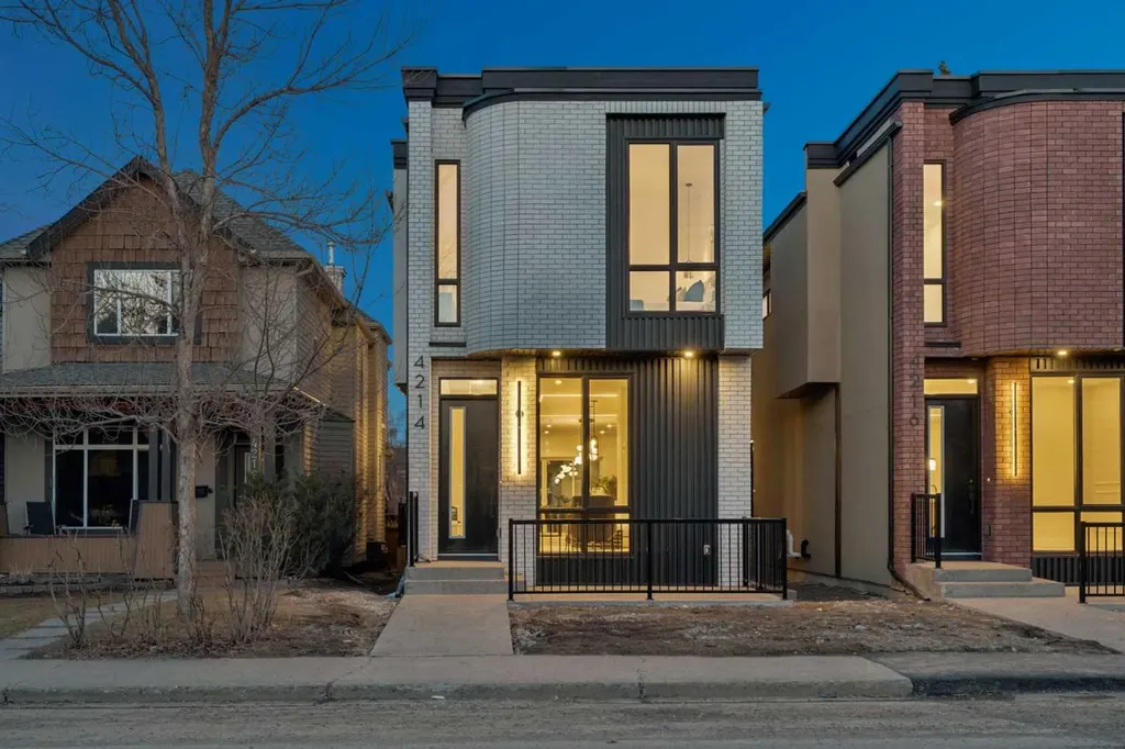 4214 16 Street SW Calgary AB T2T 4H6