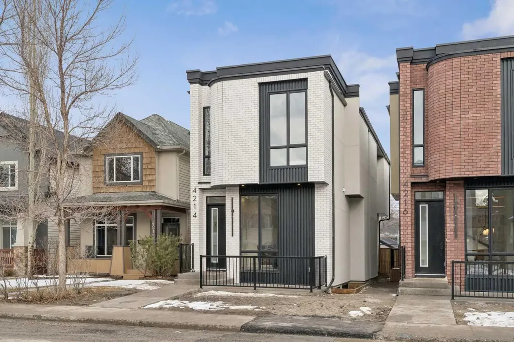 4214 16 Street SW Calgary AB T2T 4H6