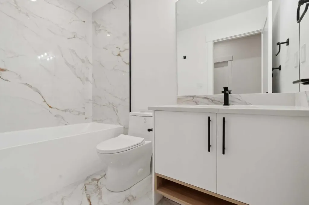 4214 16 Street SW Calgary AB T2T 4H6