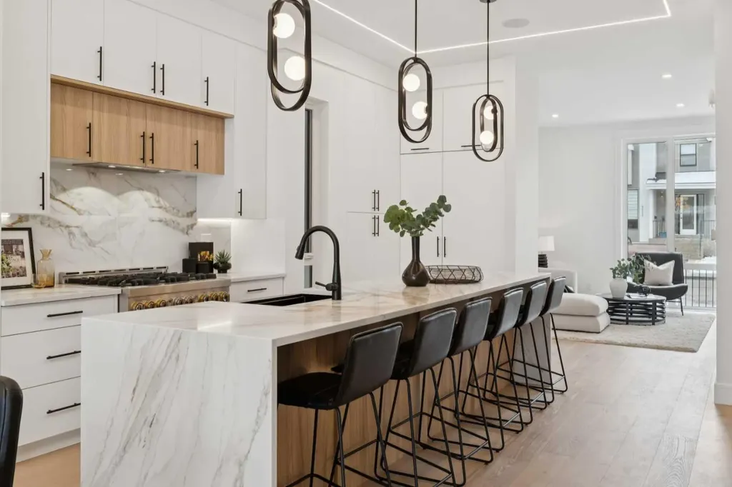 4214 16 Street SW Calgary AB T2T 4H6