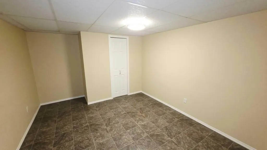 10722 91 Street Peace River AB T8S1R1