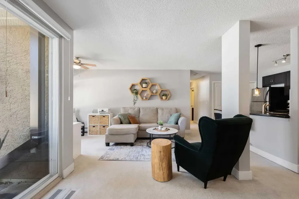 108 Village Heights SW Calgary AB T3H 2L2
