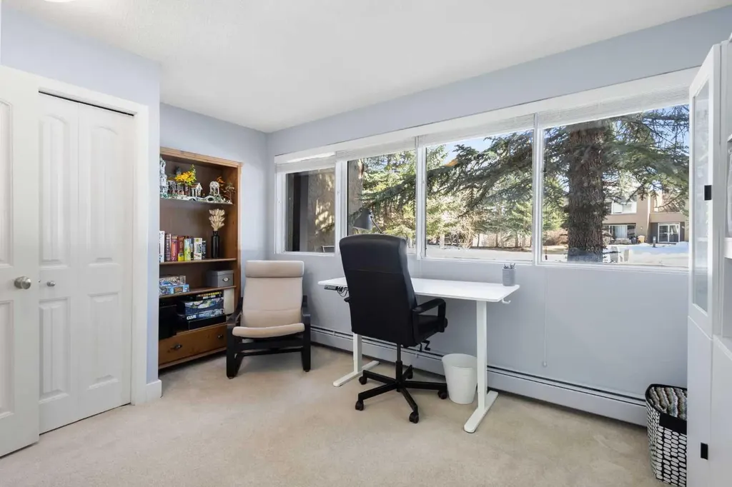 108 Village Heights SW Calgary AB T3H 2L2