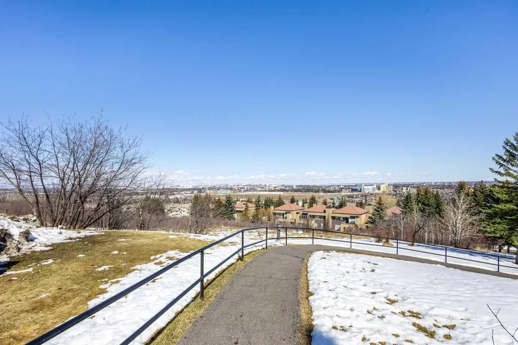 108 Village Heights SW Calgary AB T3H 2L2