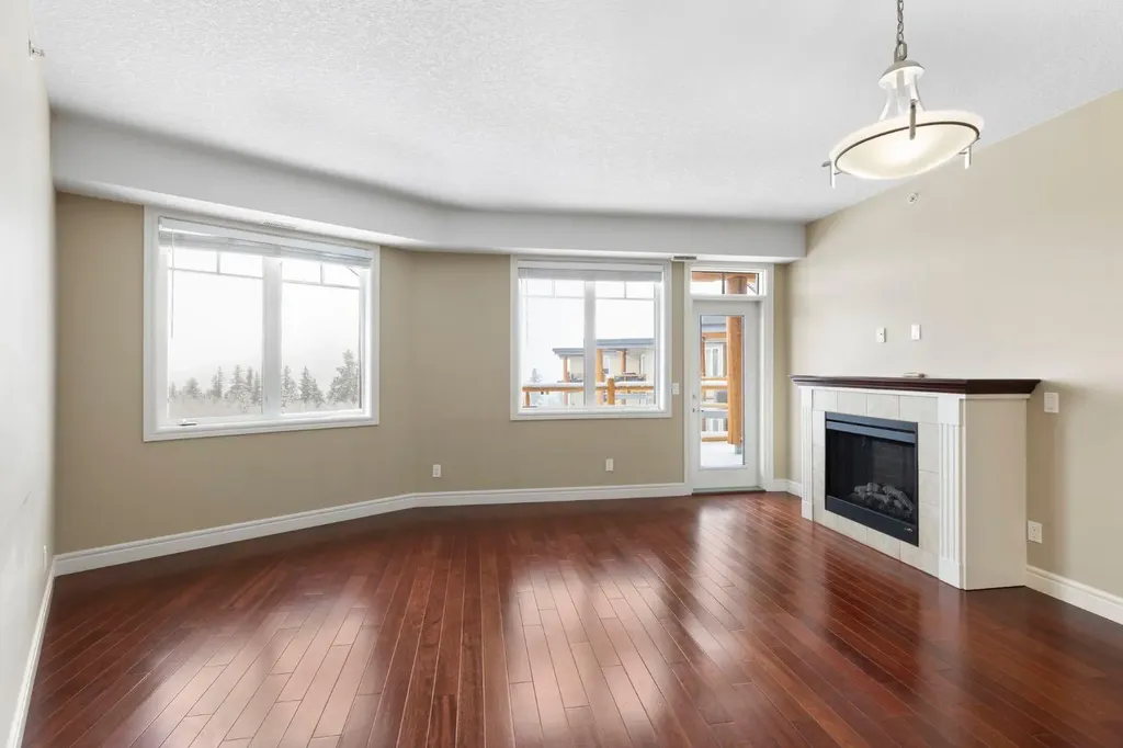 2330 Fish Creek Boulevard SW Calgary AB T2Y 0L1
