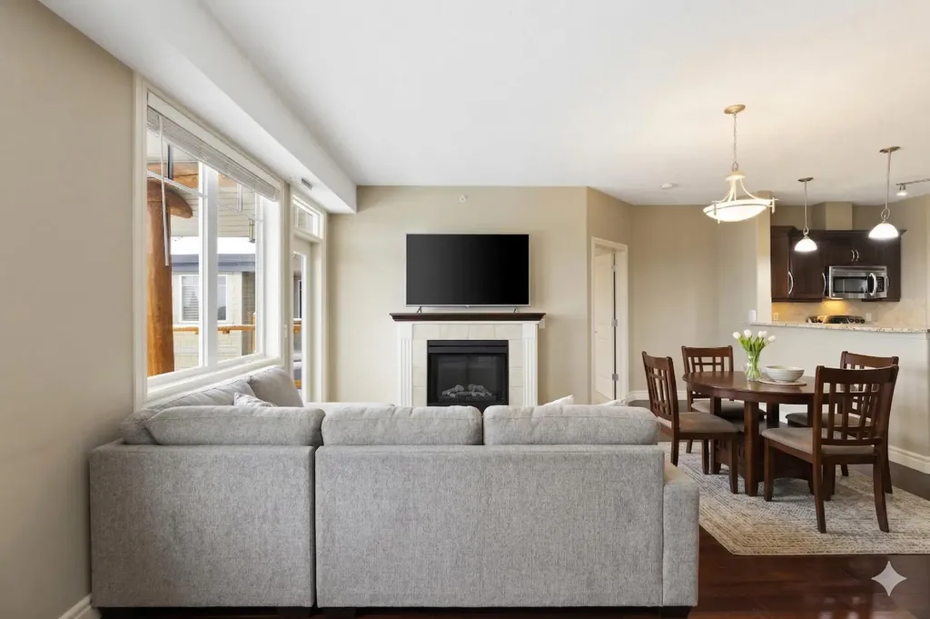 2330 Fish Creek Boulevard SW Calgary AB T2Y 0L1