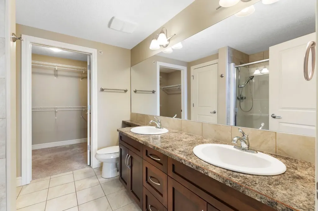 2330 Fish Creek Boulevard SW Calgary AB T2Y 0L1