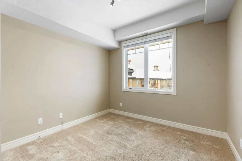 2330 Fish Creek Boulevard SW Calgary AB T2Y 0L1