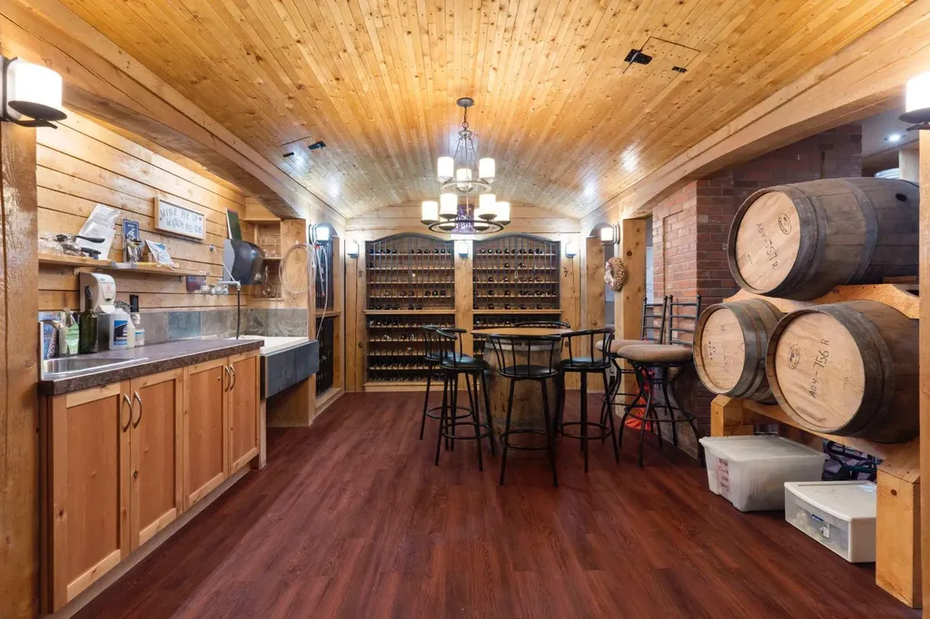2330 Fish Creek Boulevard SW Calgary AB T2Y 0L1