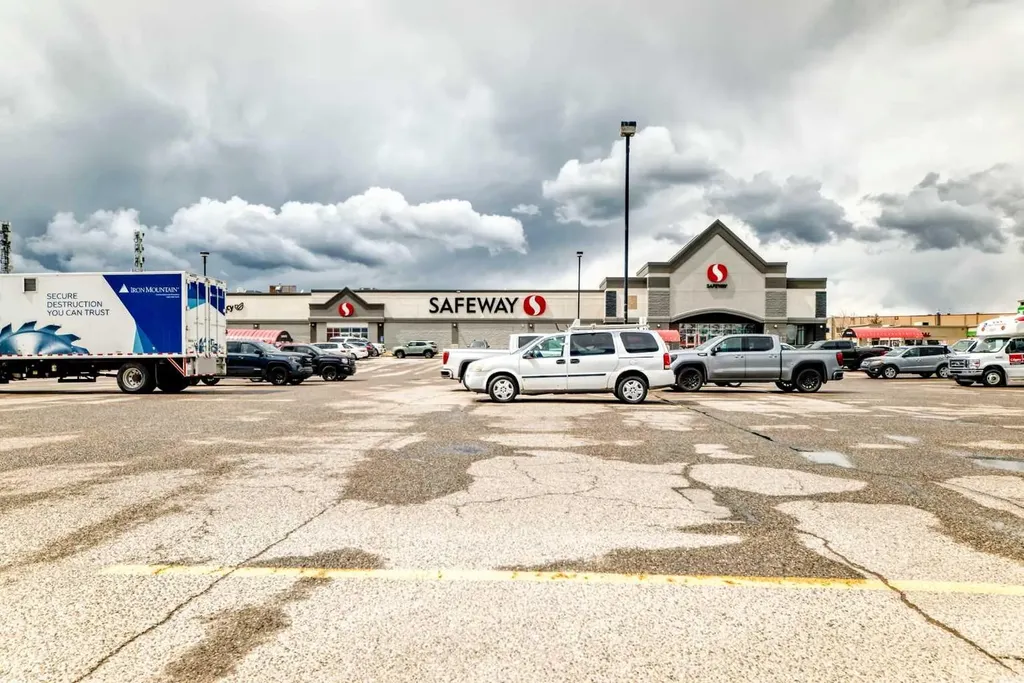 36 Castleglen Way NE Calgary AB T3J 1T3