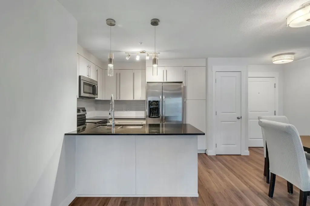11 Mahogany Row SE Calgary AB T3M 2L6
