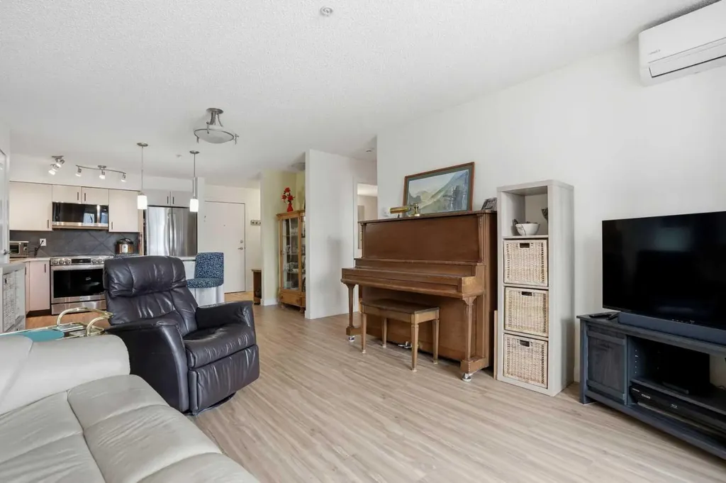 108 Country Village Circle NE Calgary AB T3K 0E3
