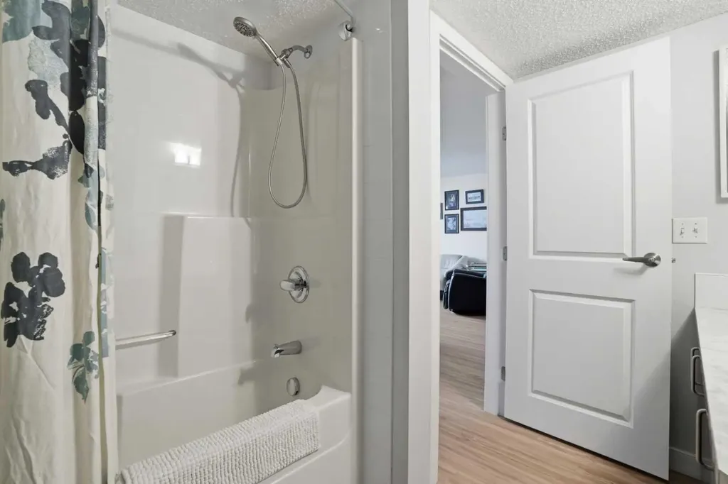 108 Country Village Circle NE Calgary AB T3K 0E3