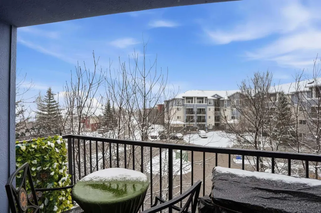 108 Country Village Circle NE Calgary AB T3K 0E3