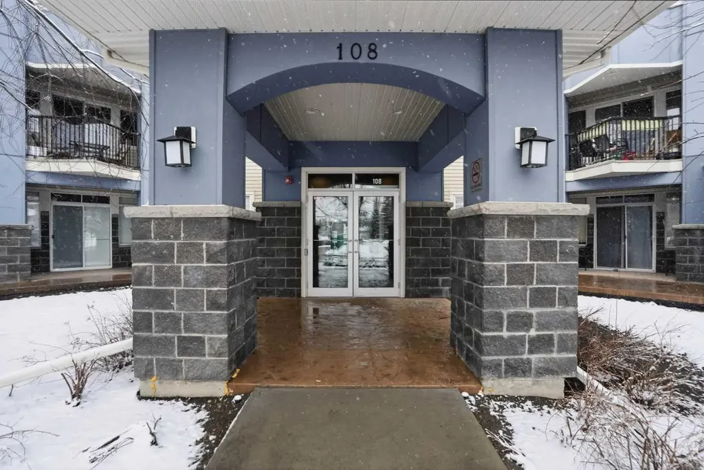 108 Country Village Circle NE Calgary AB T3K 0E3