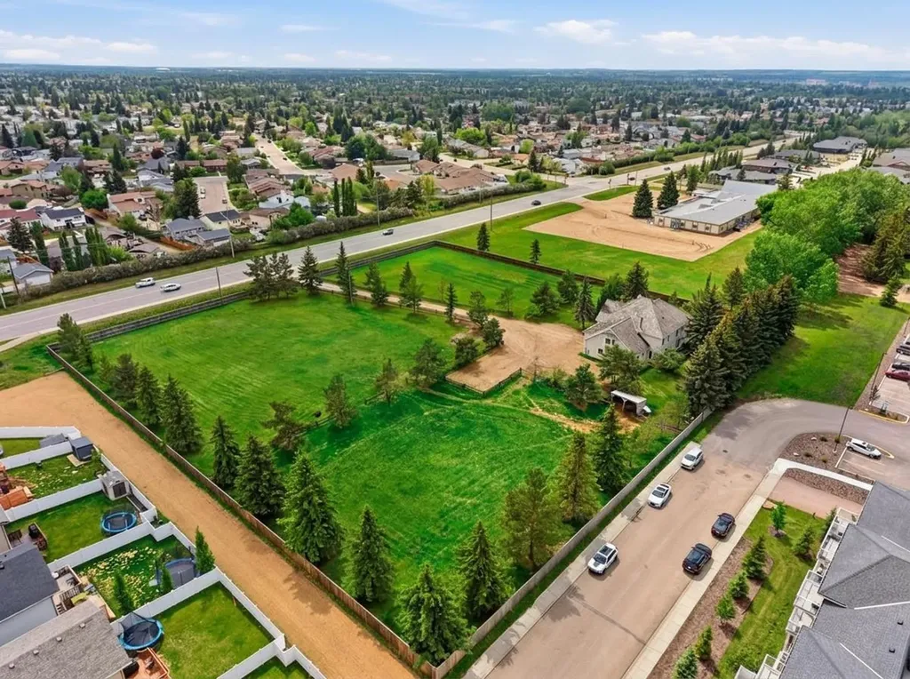 2650 55 Street Red Deer AB T4P 0Y3