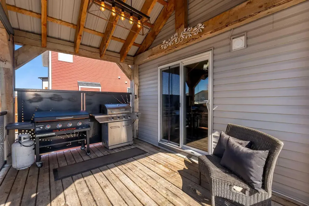 45 Hanson Hollow NE Langdon AB T0J 1X1