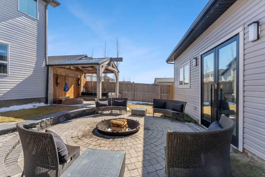 45 Hanson Hollow NE Langdon AB T0J 1X1