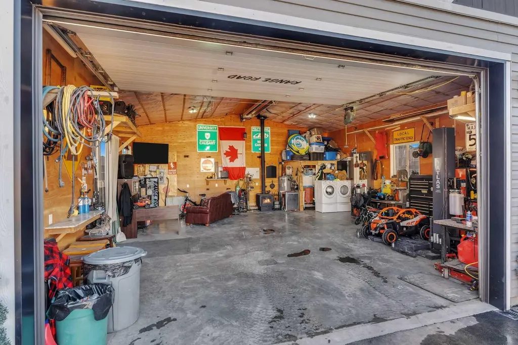 45 Hanson Hollow NE Langdon AB T0J 1X1
