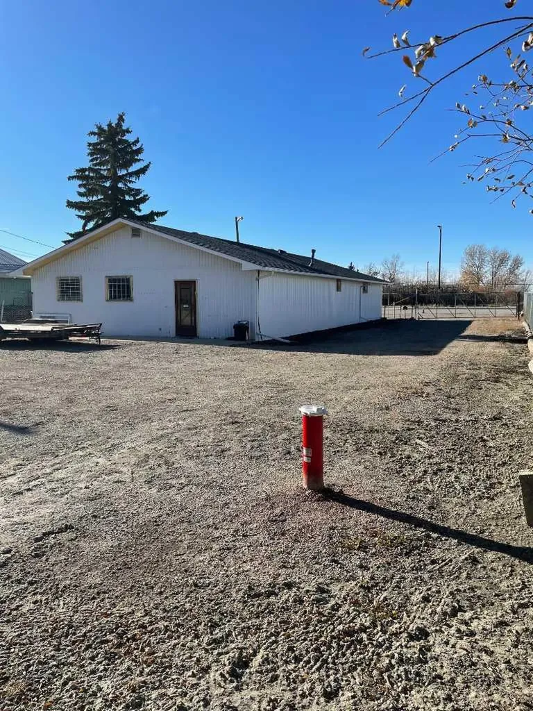 228 Centre Street NE Langdon AB T0J 1X2